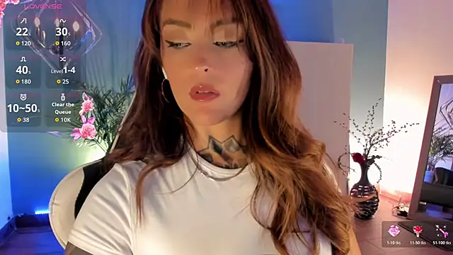 Megan_inked's Webcam Show