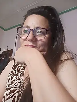 ห้องแชทสดของ HAIRY_PUSSY_BIG