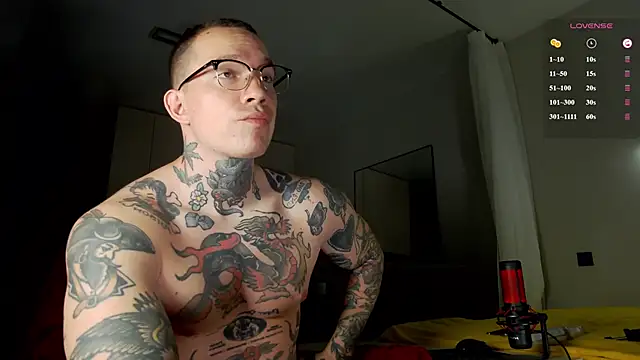 Show de Tommy_cat na webcam