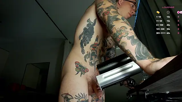 Tommy_cat's Webcam Show