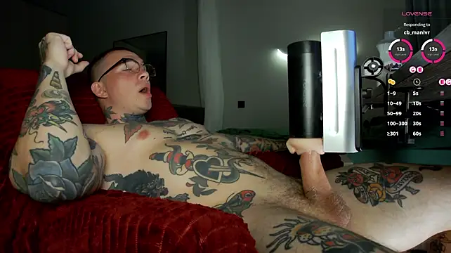 Tommy_cat's Webcam Show