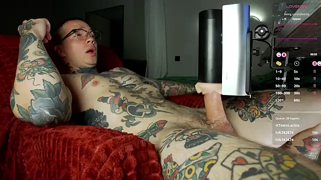 Tommy_cat Show Webcam