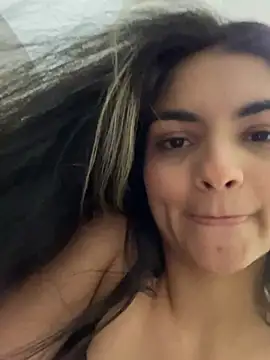 Cat2525 Show in webcam