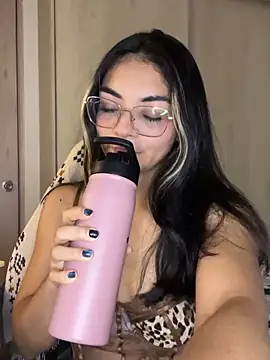 Cat2525 Webcamshow