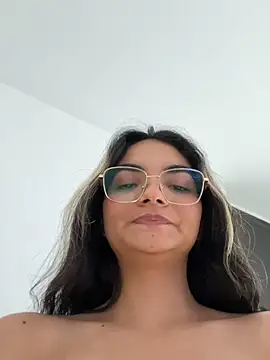 Cat2525's Webcam Show