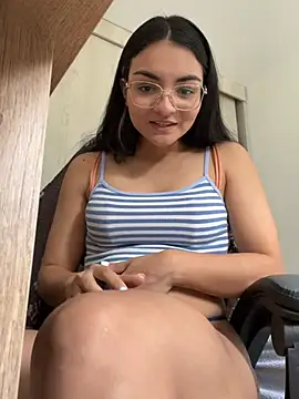 Cat2525's Webcam Show