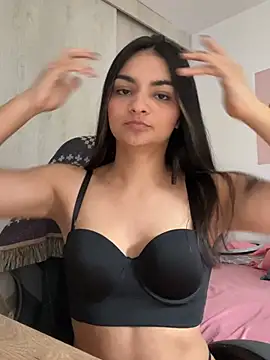 Cat2525's Live XXX Chat