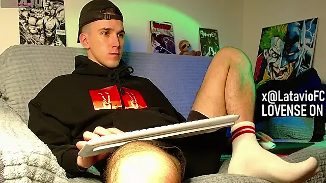 Midnighter_'s Webcam Show