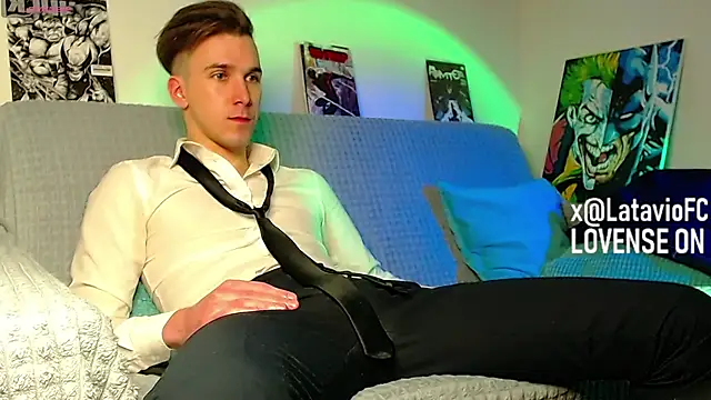 Midnighter_ Webcam Show