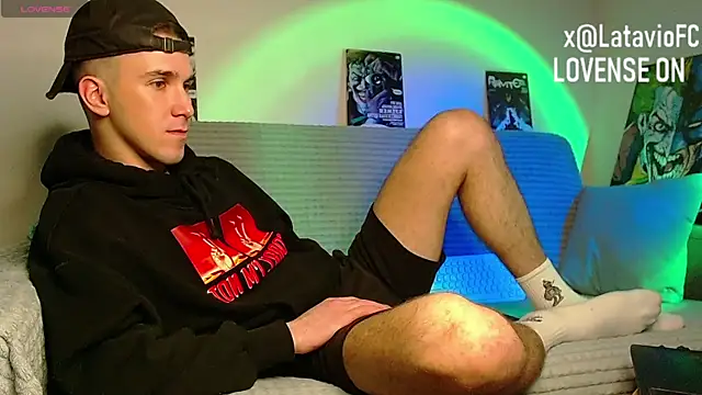 Midnighter_'s Webcam Show