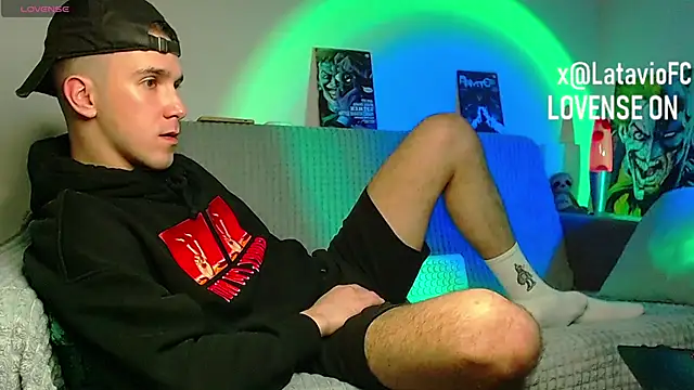 Midnighter_ Webcam Show