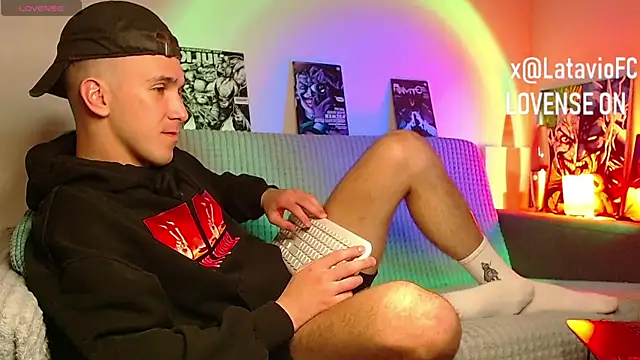 Midnighter_'s Webcam Show