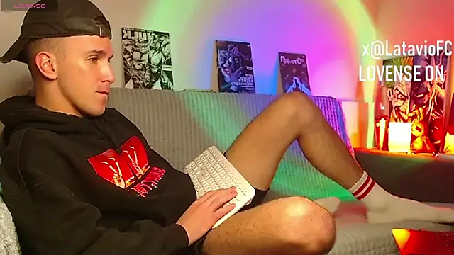 Midnighter_'s Webcam Show