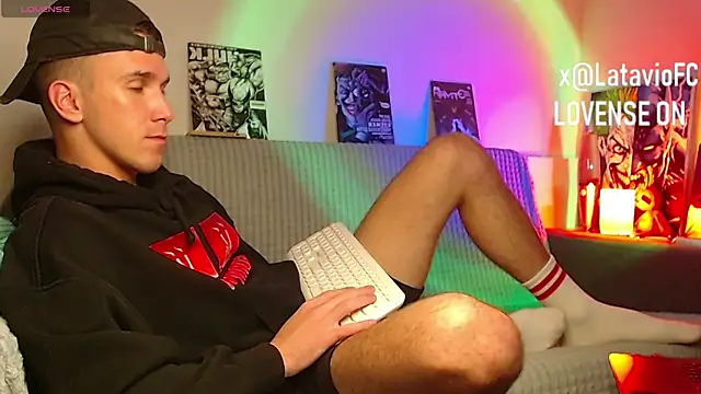 Midnighter_ Webcam Show