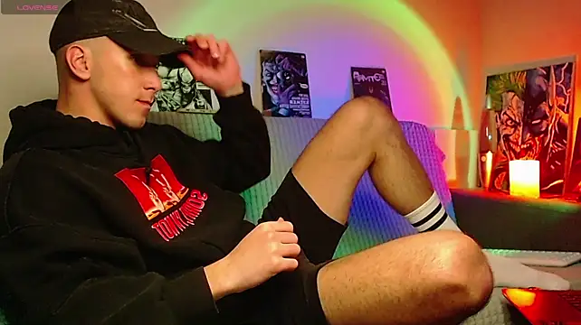 Midnighter_ Show Webcam