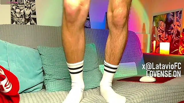 Midnighter_ Webcam show