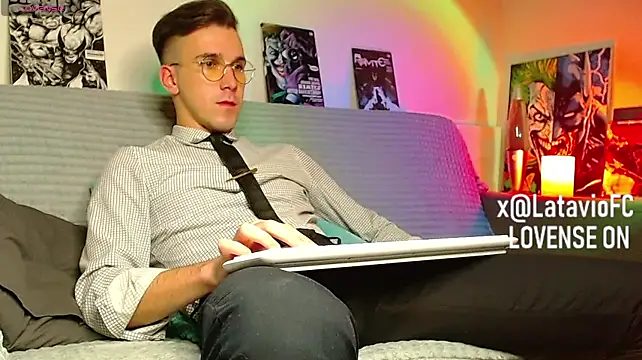 Midnighter_'s Webcam Show