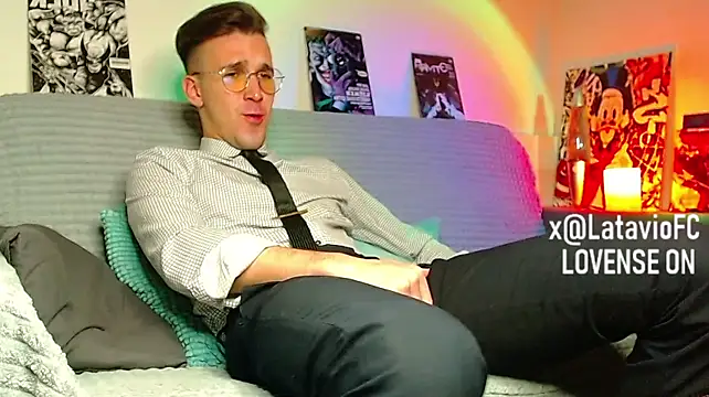 הופעת וובקאם של Midnighter_