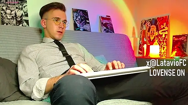 Midnighter_: вебкам-шоу