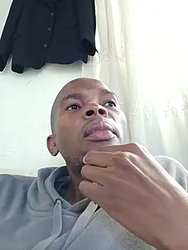 thegoodHost999 webcam show