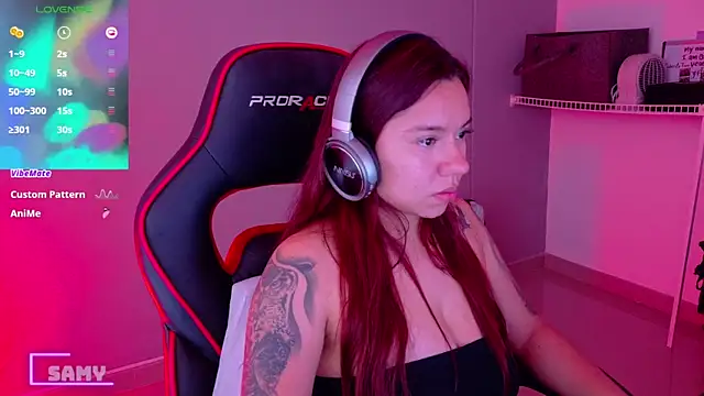 Pertunjukan Kamera Web samantha_tattu