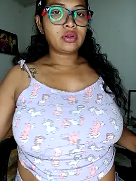 chalohott Show Webcam