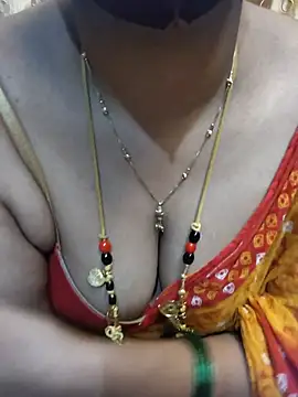 tuttifrutti17 라이브 XXX 채팅