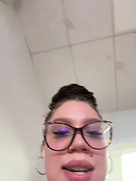 Show webcam de QueenNuttCollector
