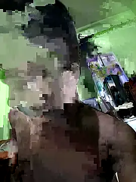 Pokazy przed kamerką – mahadakha78