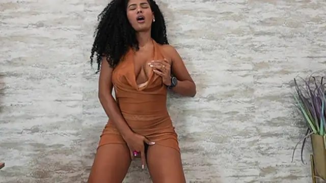 HOTBLACKANDWHITE2n Live XXX chat