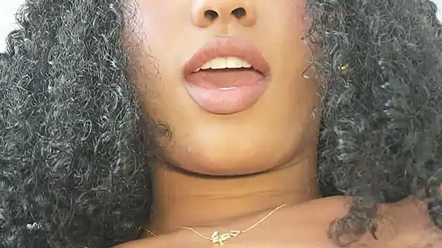 دردشة HOTBLACKANDWHITE2 الجنسية المباشرة