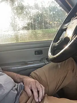 Themechanic420's Webcam Show