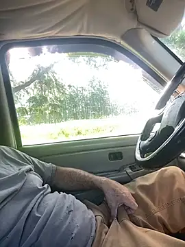 הופעת וובקאם של Themechanic420