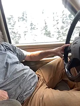 Themechanic420 Show in webcam