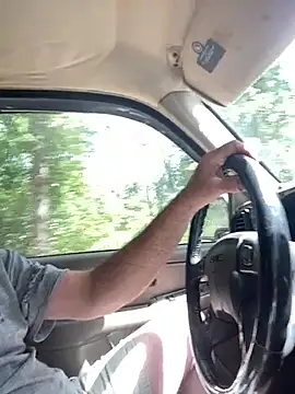 Pokazy przed kamerką – Themechanic420