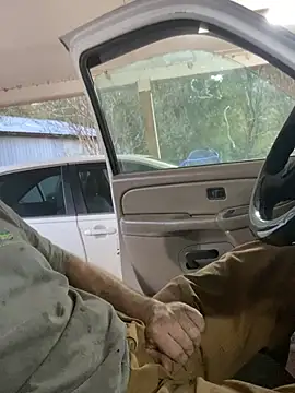 Živý XXX chat Themechanic420