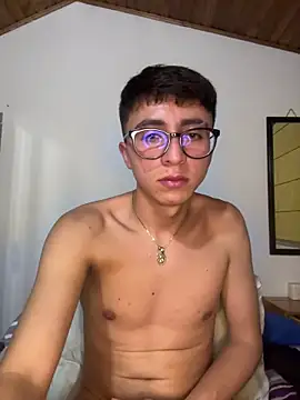 CamiRojas_boy 在線直播表演