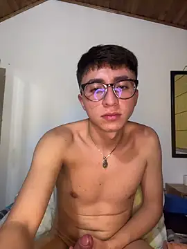 CamiRojas_boy Webcam-Show