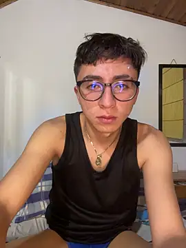 Вебкам-шоу CamiRojas_boy
