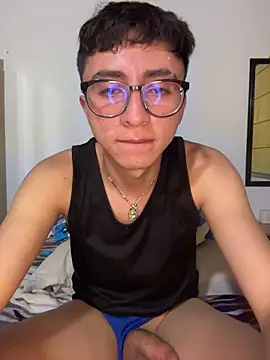 CamiRojas_boy's Webcam Show