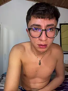 CamiRojas_boyのウェブカメラショー