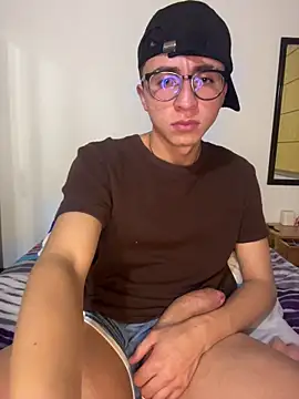 عرض كام CamiRojas_boy