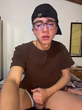CamiRojas_boy webcam show