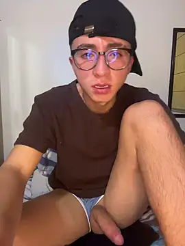 عرض كام CamiRojas_boy