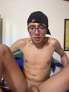 CamiRojas_boy 网络视讯表演