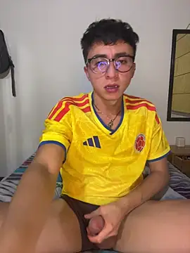 CamiRojas_boy Pertunjukan Webcam