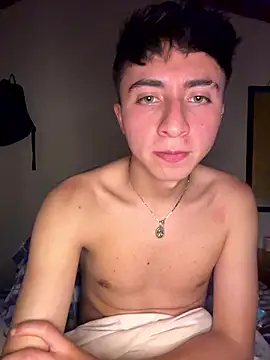 CamiRojas_boy webcam show