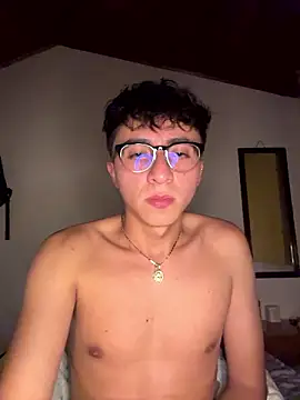 عرض كام CamiRojas_boy