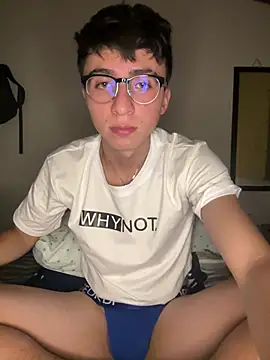 CamiRojas_boy – Kamerová šou