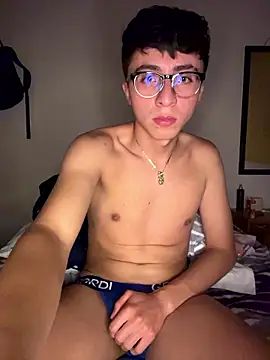 CamiRojas_boyのウェブカメラショー